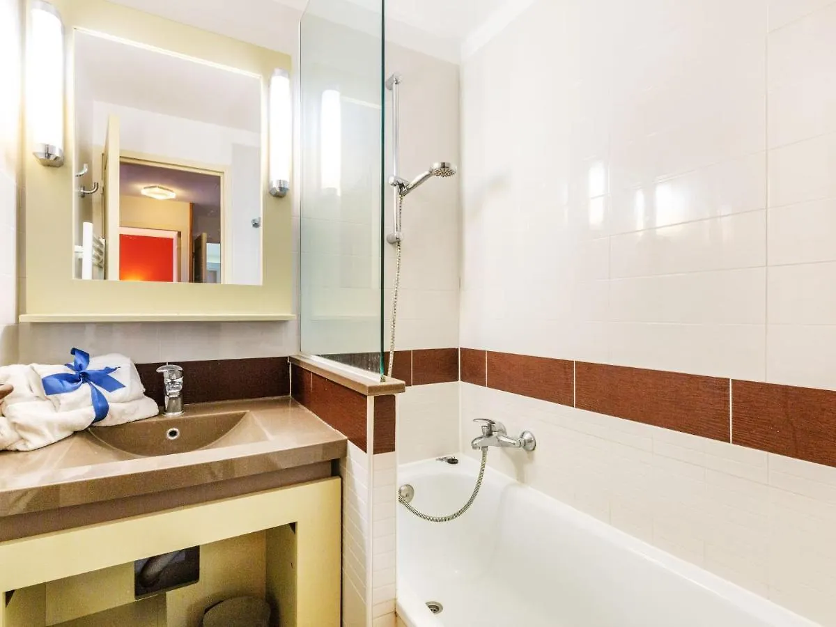 Apartment Village Cap Esterel - L'Esquinade-56 By Interhome Saint-Raphaël フランス