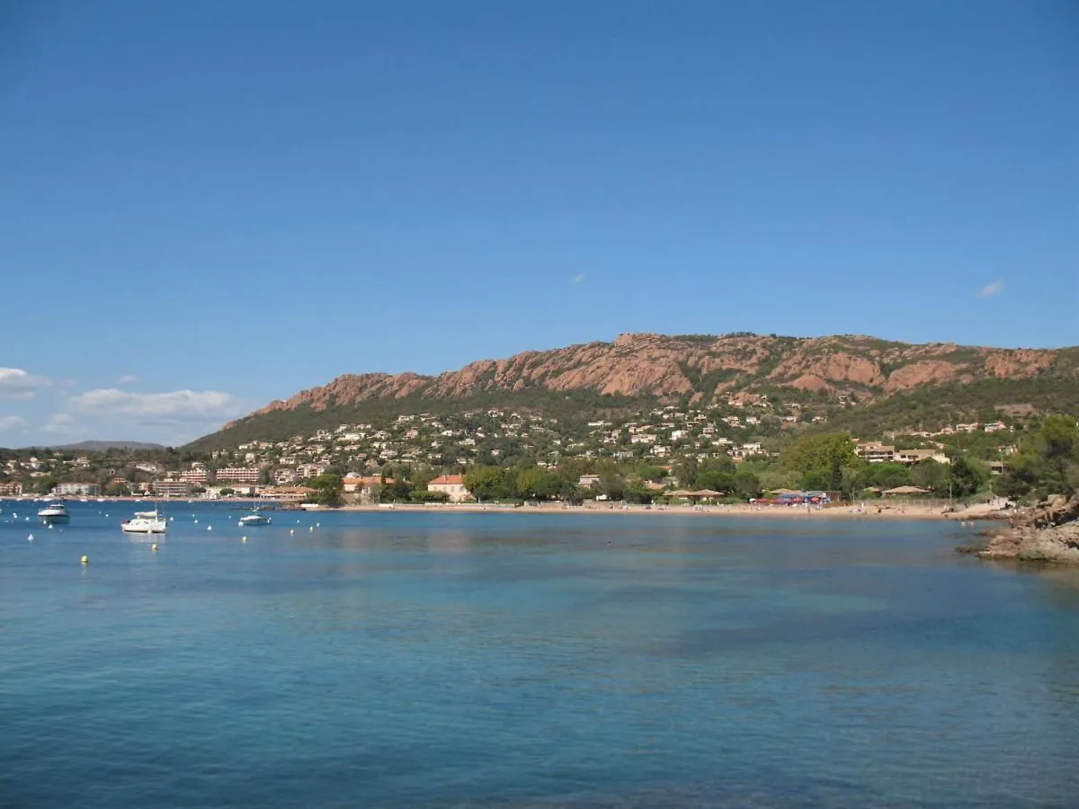 Apartment Village Cap Esterel - L'Esquinade-56 By Interhome Saint-Raphaël