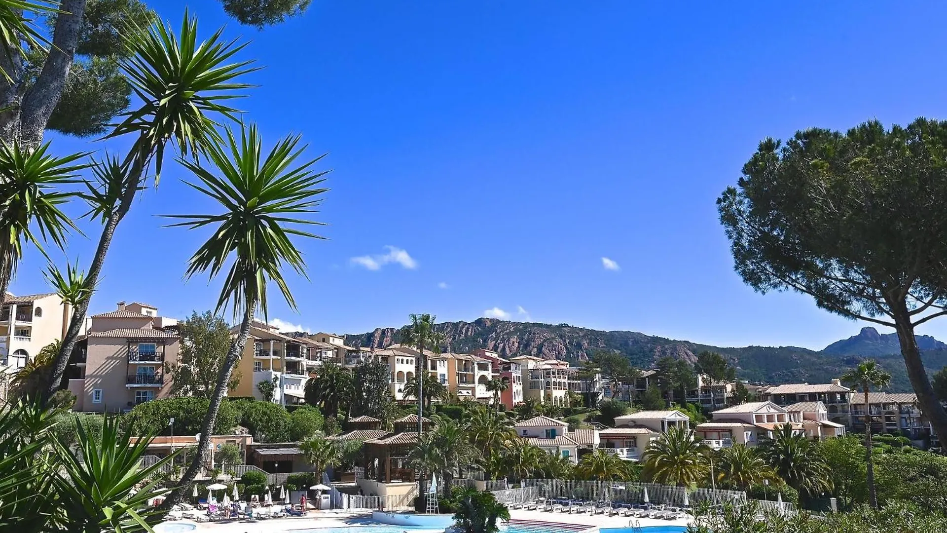 Apartment Village Cap Esterel - L'Esquinade-56 By Interhome Saint-Raphaël