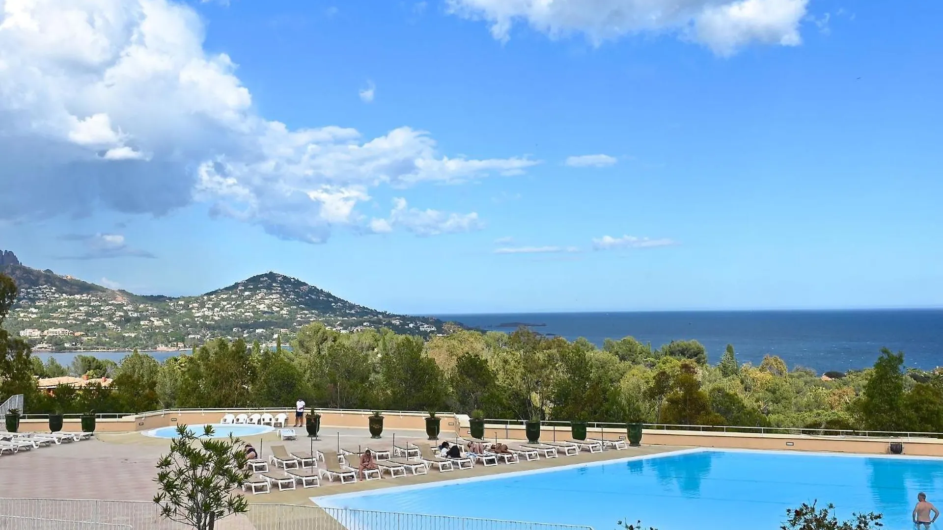 Saint-Raphaël Apartment Village Cap Esterel - L'Esquinade-56 By Interhome