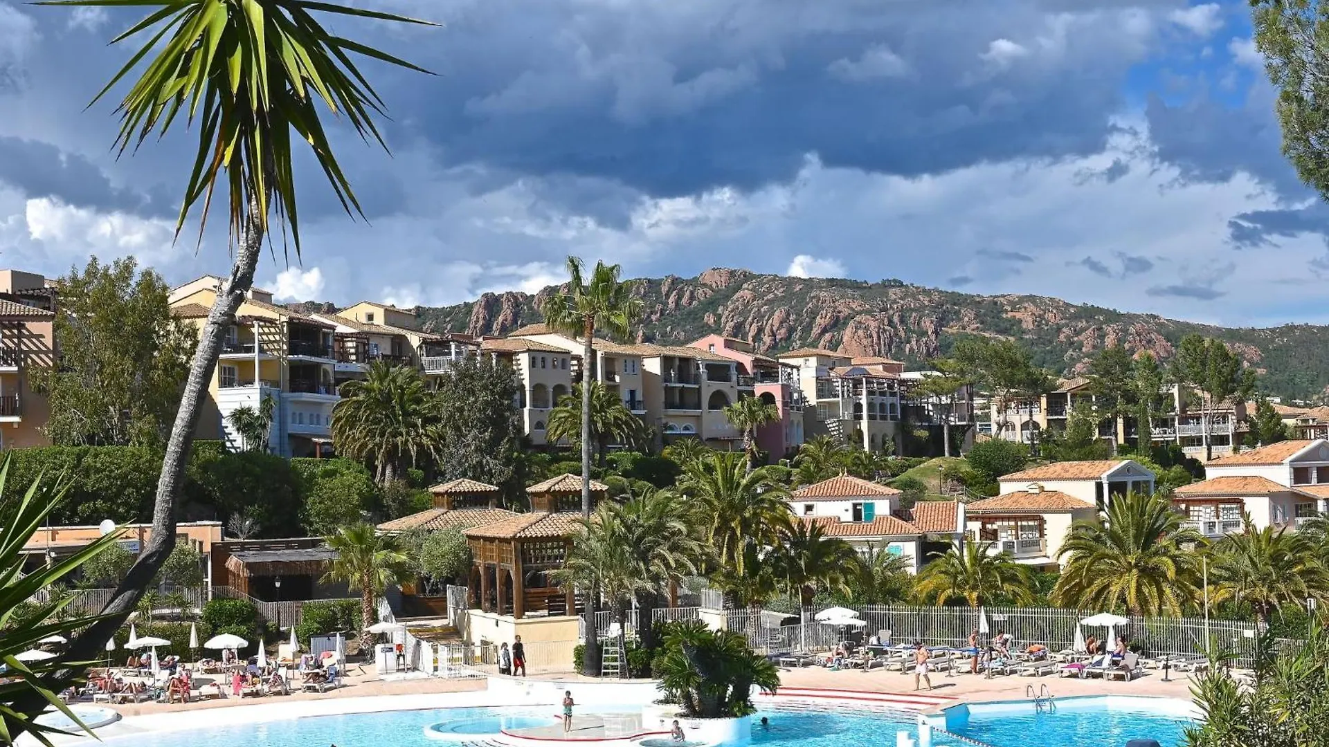 Saint-Raphaël Apartment Village Cap Esterel - L'Esquinade-56 By Interhome